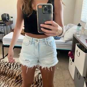 Abercrombie & Fitch high rise shorts